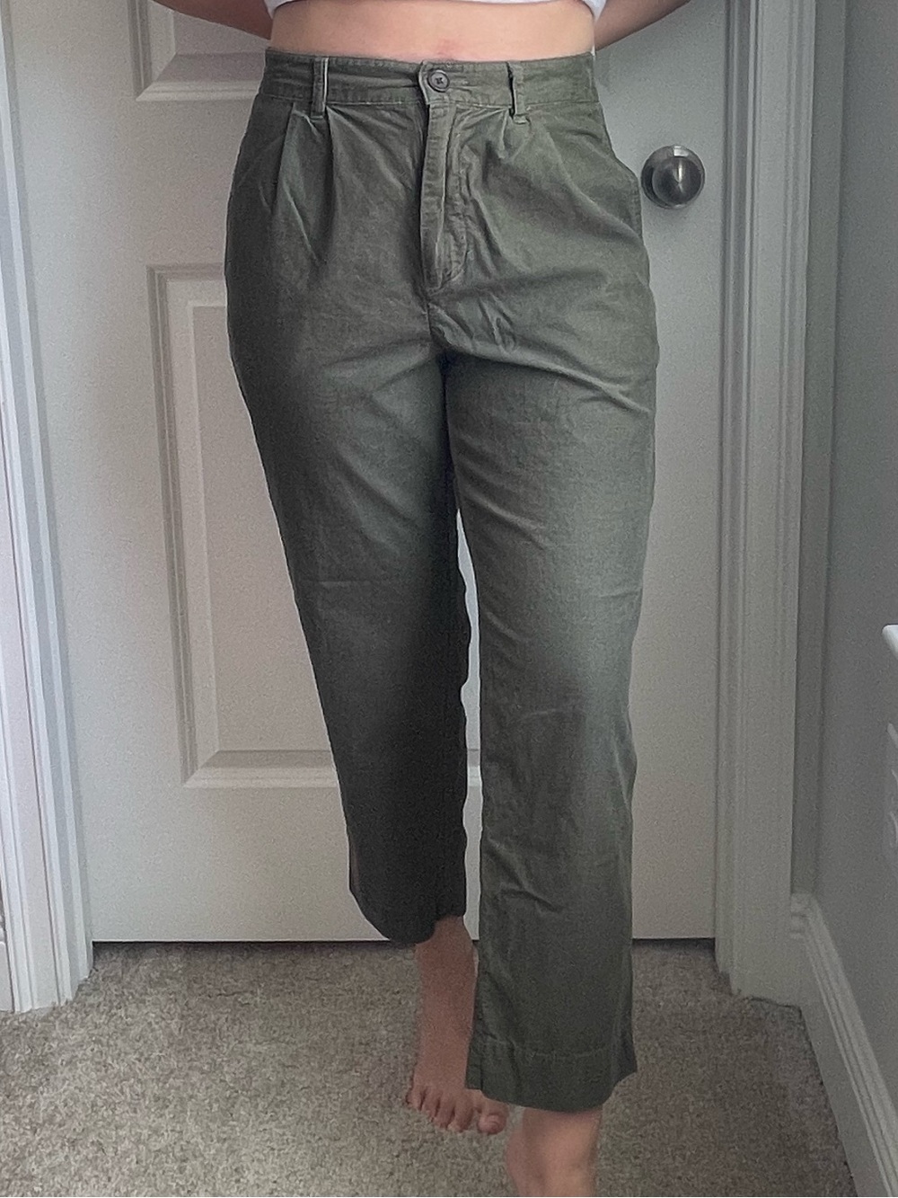 UNIVERSAL THREAD Olive Green Cotton Corduroy Chinos